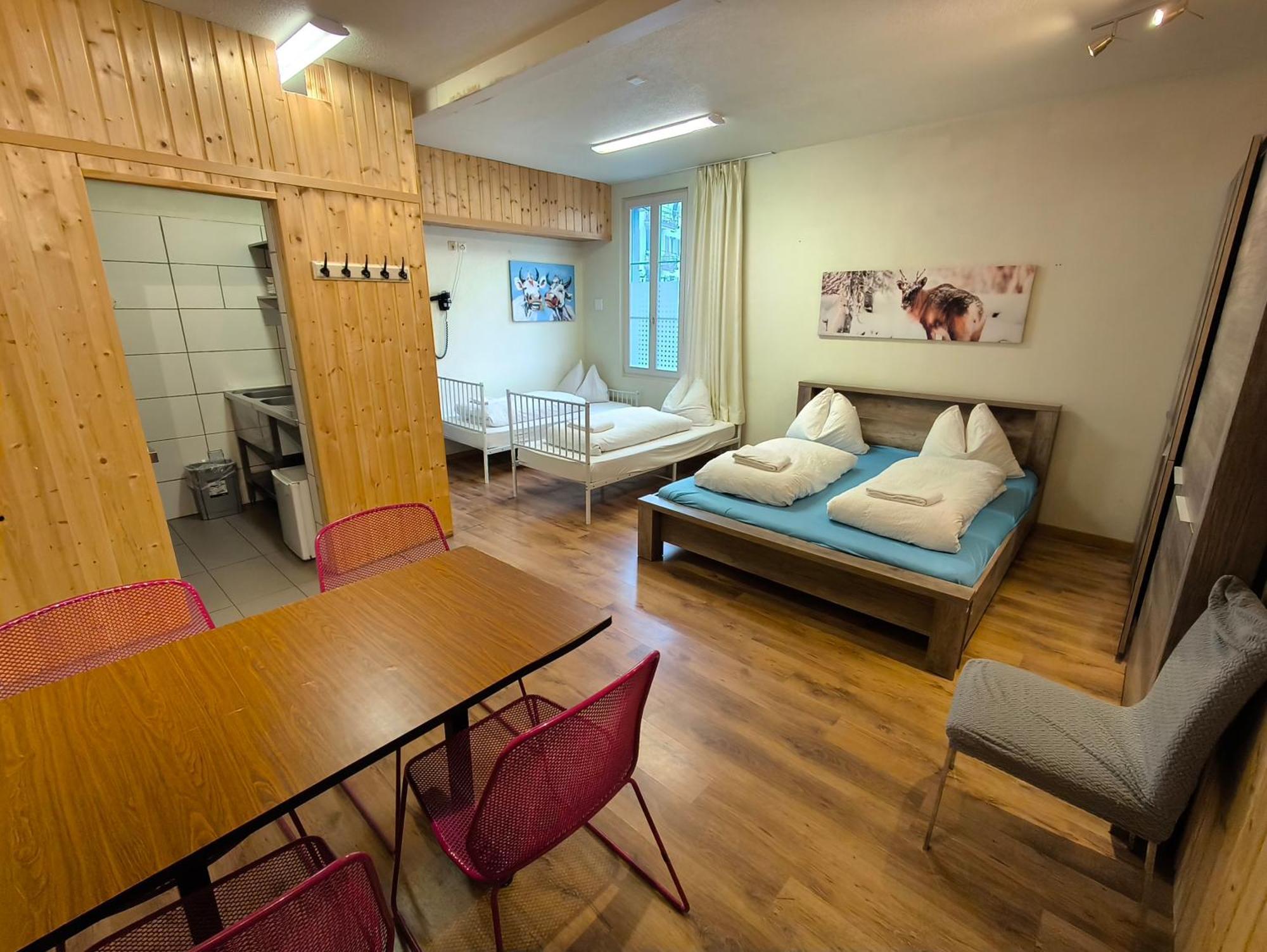 Interlaken Linda Inn Lodge חדר תמונה