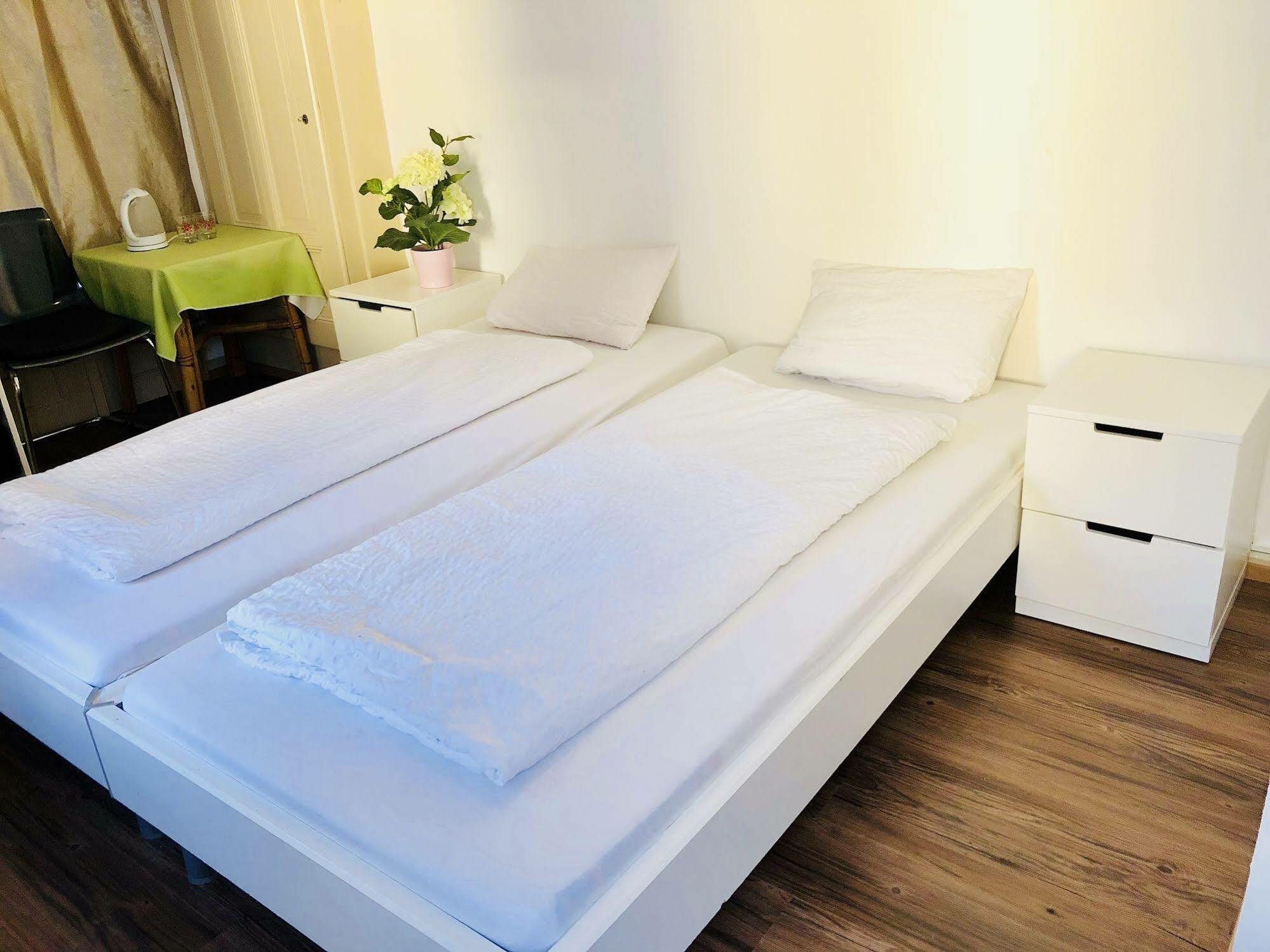 Interlaken Linda Inn Lodge מראה חיצוני תמונה